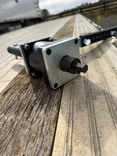 Load image into Gallery viewer, Apex Greenline by Torquejack.com 30 to 1 gear reduction - the absolute BEAST - Lifting over 60,000lbs with a cordless drill!